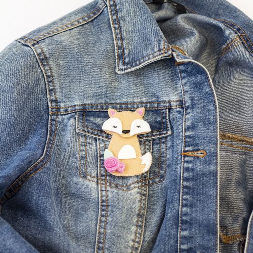 Make Your Own Cute Fox Brooch