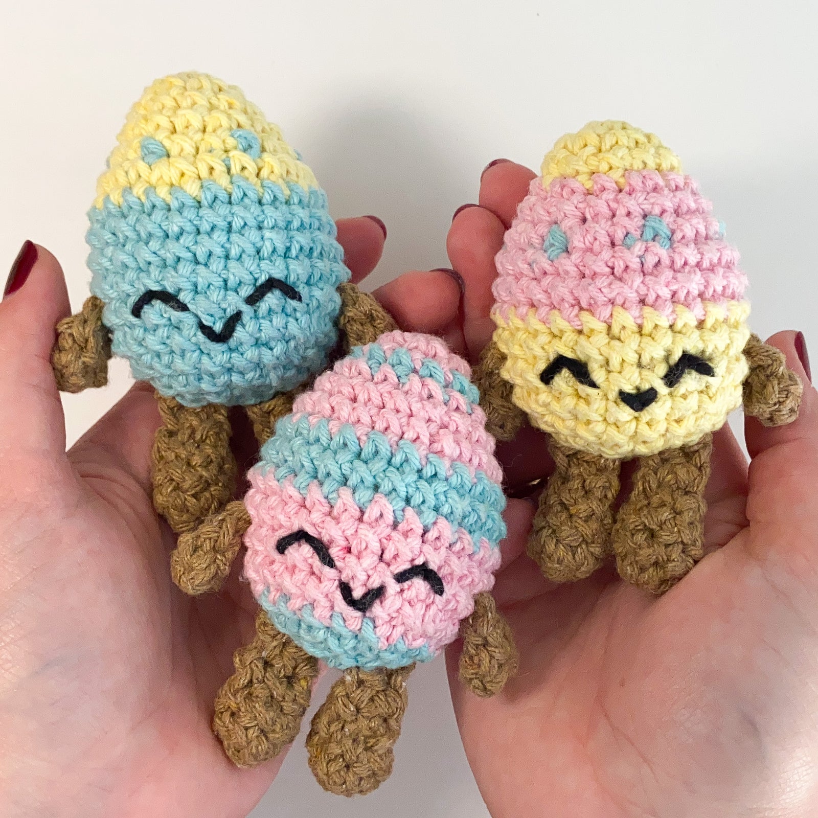 Hoooked Crochet Kit – Happy Hoppa Easter Eggs