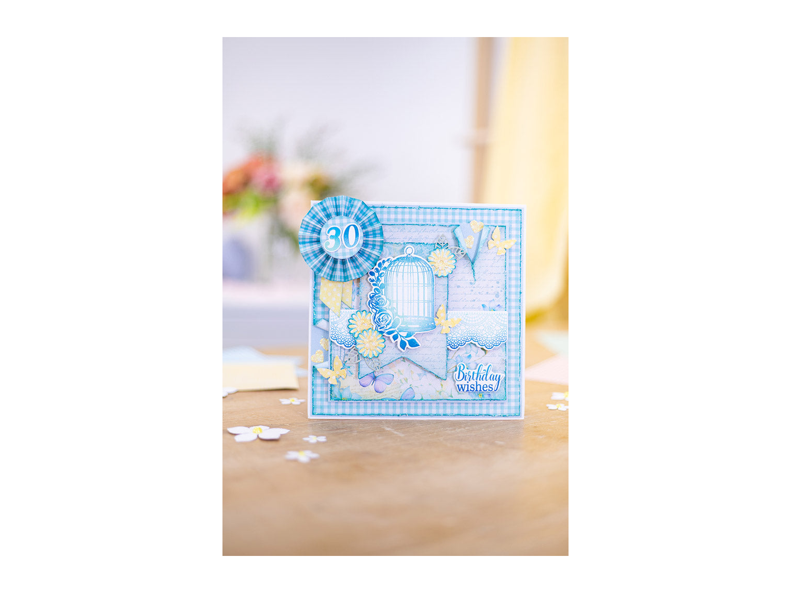 Sara Signature Garden Party Stamp & Die - Vintage Birdcage